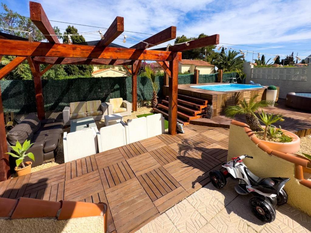 Vakantiehuis Privado Piscina A 5min De La Playa Y Centro Jacuzzi Barbacoa Wifi Aire