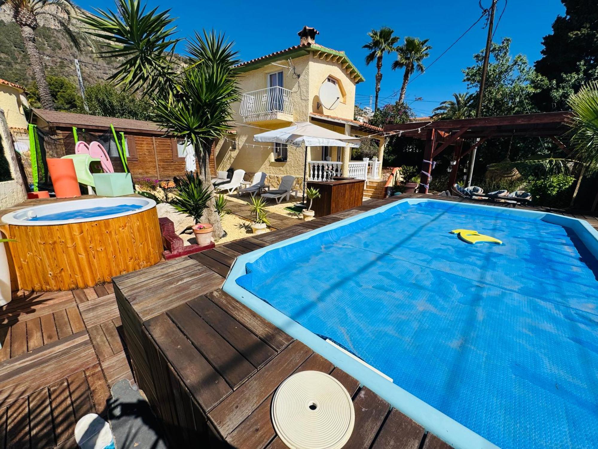 Vakantiehuis Privado Piscina A 5min De La Playa Y Centro Jacuzzi Barbacoa Wifi Aire