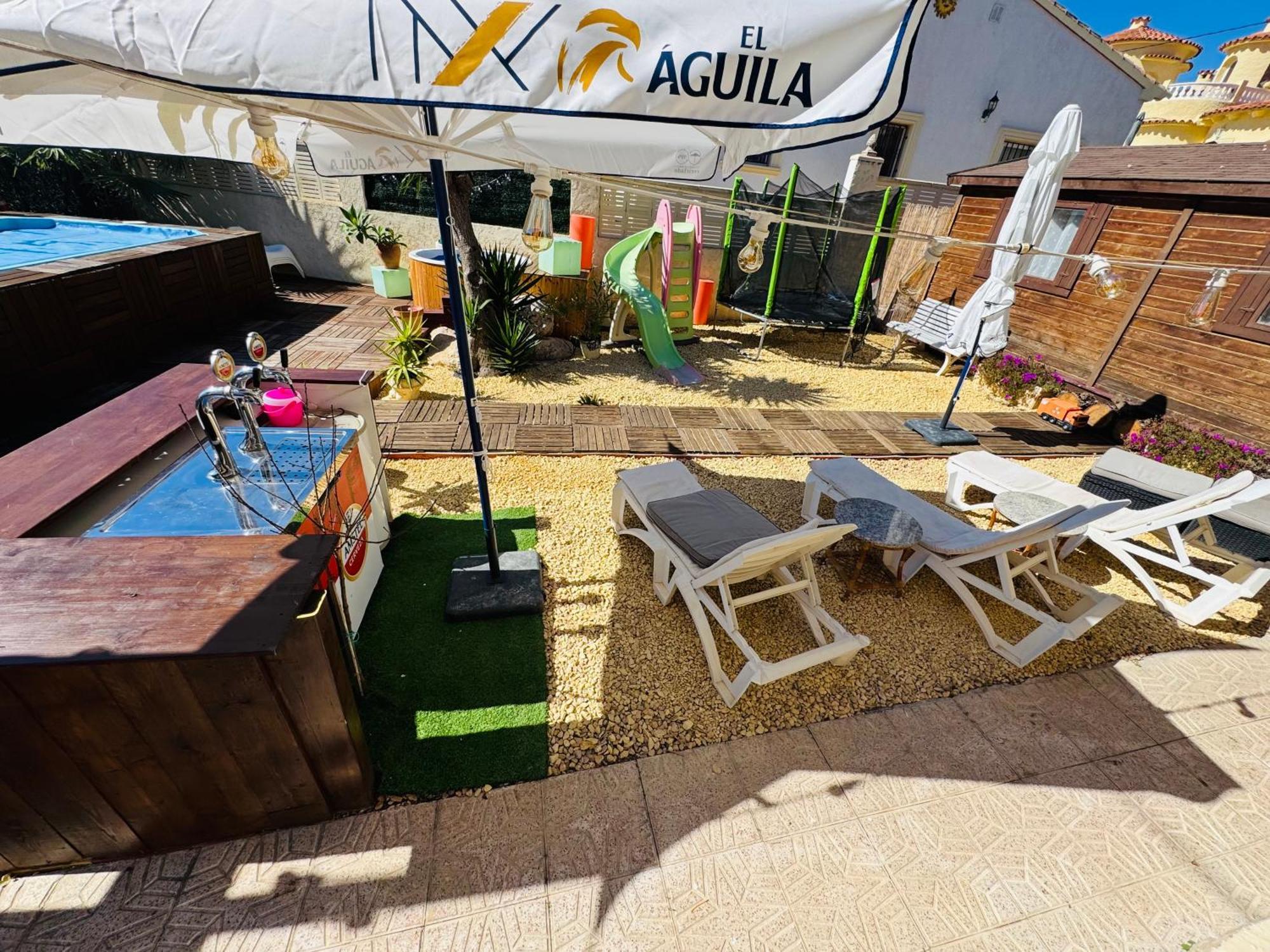 Privado Piscina A 5min De La Playa Y Centro Jacuzzi Barbacoa Wifi Aire Vakantiehuis